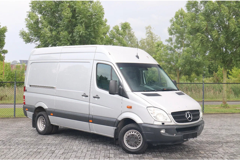 Mercedes-Benz Sprinter 516 | 4X2 | MOBILE WORKSHOP | WERKSTATT | SERVICE VAN - Товарен бус: снимка 3 Mercedes-Benz Sprinter 516 | 4X2 | MOBILE WORKSHOP | WERKSTATT | SERVICE VAN - Товарен бус: снимка 3