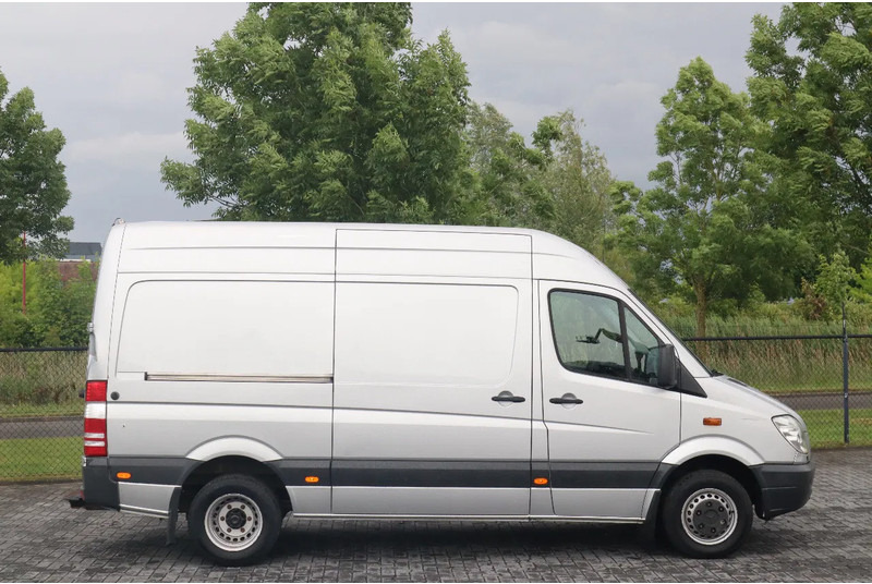 Mercedes-Benz Sprinter 516 | 4X2 | MOBILE WORKSHOP | WERKSTATT | SERVICE VAN - Товарен бус: снимка 4 Mercedes-Benz Sprinter 516 | 4X2 | MOBILE WORKSHOP | WERKSTATT | SERVICE VAN - Товарен бус: снимка 4