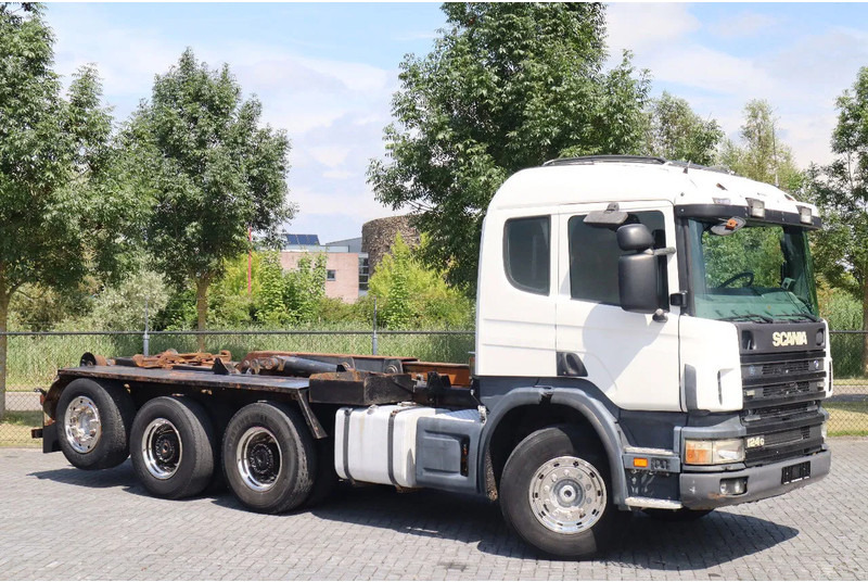 Scania P124-420 | 8X4 | HOOKLIFT | MANUAL | BIG AXLES | EURO 3 - Мултилифт с кука камион: снимка 3 Scania P124-420 | 8X4 | HOOKLIFT | MANUAL | BIG AXLES | EURO 3 - Мултилифт с кука камион: снимка 3