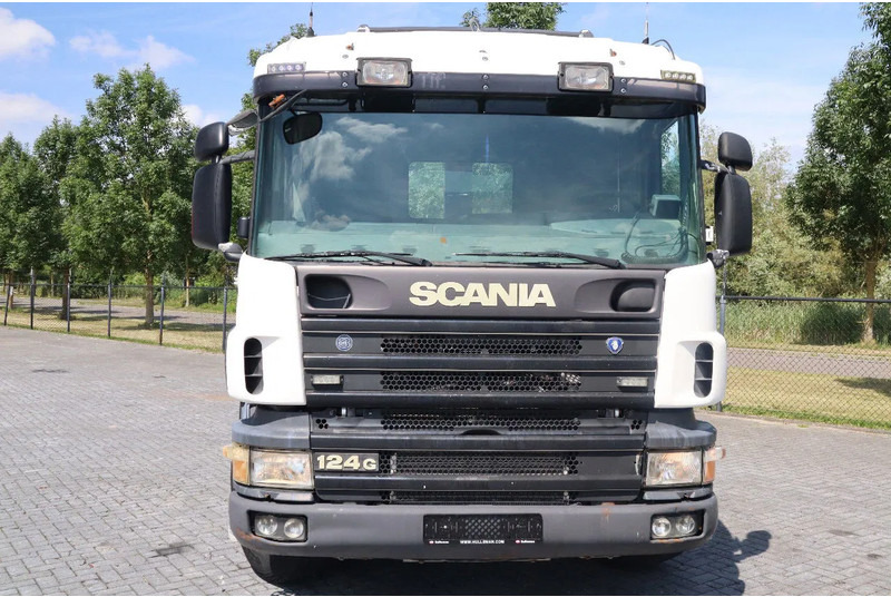 Scania P124-420 | 8X4 | HOOKLIFT | MANUAL | BIG AXLES | EURO 3 - Мултилифт с кука камион: снимка 2 Scania P124-420 | 8X4 | HOOKLIFT | MANUAL | BIG AXLES | EURO 3 - Мултилифт с кука камион: снимка 2