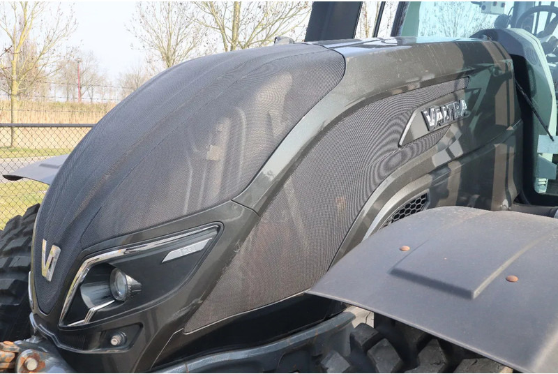 Трактор Valtra T234 D UNLIMITED | FRONT PTO | 53 KM/H | FULL OPTION: снимка 9