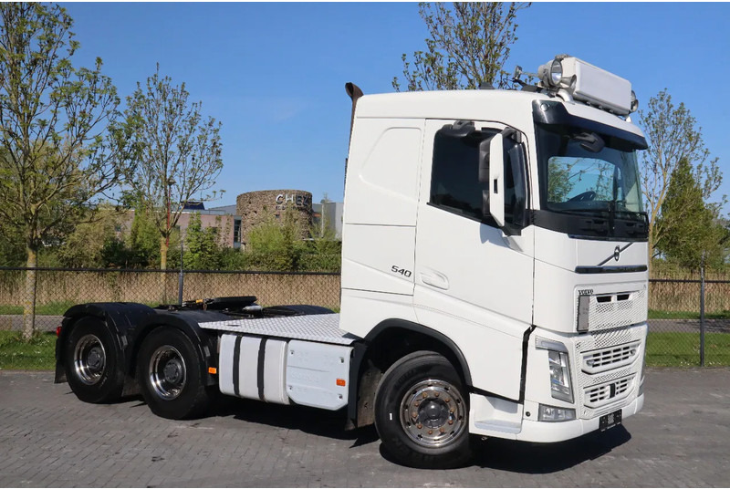 Volvo FH 13.540 6X4 | TANDEM LIFT | RETARDER | BIG AXLES | HYDR. | EURO 6 - Влекач: снимка 3 Volvo FH 13.540 6X4 | TANDEM LIFT | RETARDER | BIG AXLES | HYDR. | EURO 6 - Влекач: снимка 3