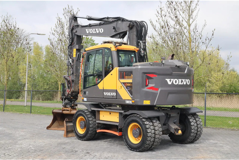 Volvo EWR 170 E | ROTOTILT | BUCKET | DOZERBLADE | TRAILER HYDR - Колесен багер: снимка 3 Volvo EWR 170 E | ROTOTILT | BUCKET | DOZERBLADE | TRAILER HYDR - Колесен багер: снимка 3
