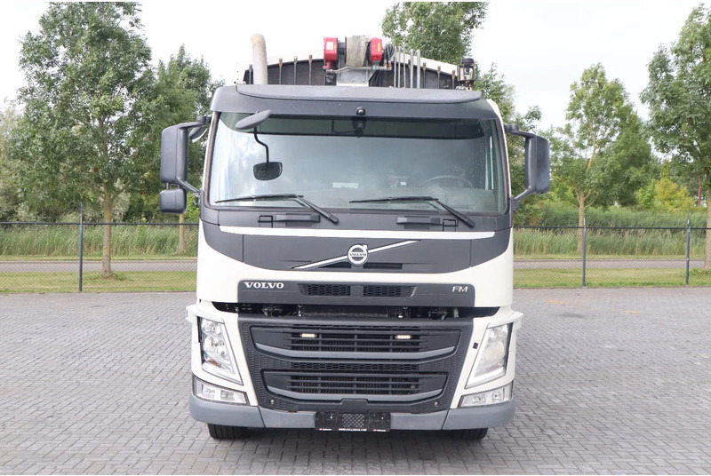 Volvo FM 330 | 6X2 | NORBA RL300 | WINCH | GARBAGE | EURO 6 - Боклукчийска кола: снимка 2 Volvo FM 330 | 6X2 | NORBA RL300 | WINCH | GARBAGE | EURO 6 - Боклукчийска кола: снимка 2