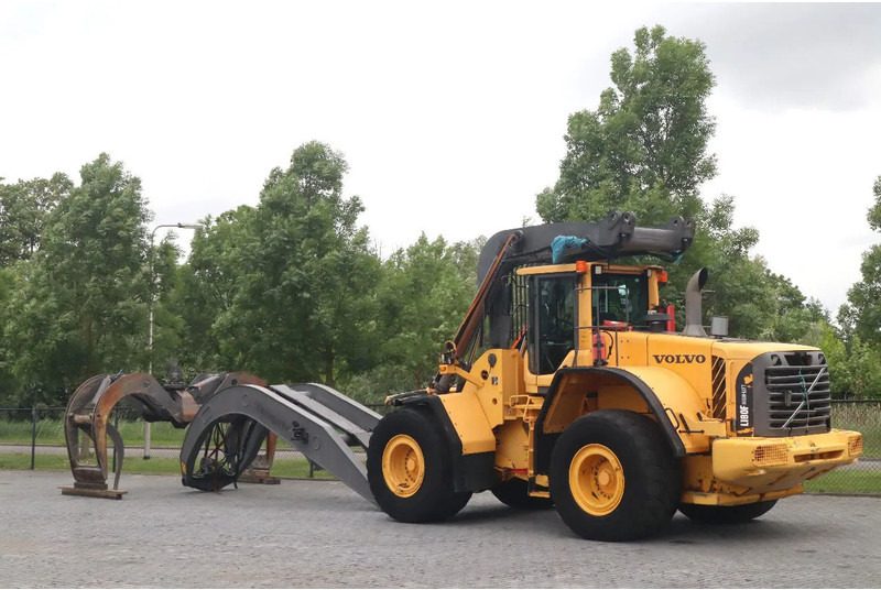 Volvo L180 F HL | HIGH-LIFT | LOG STACKER | HOLZ GRAPPLE - Колесен товарач: снимка 3 Volvo L180 F HL | HIGH-LIFT | LOG STACKER | HOLZ GRAPPLE - Колесен товарач: снимка 3