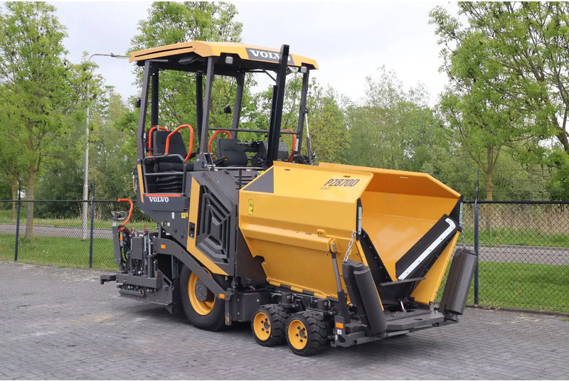 Volvo P2870 D ABG | ASPHALT PAVER | NEW / UNUSED | BOMAG BF300 - Техника за слагане на асфалт: снимка 5 Volvo P2870 D ABG | ASPHALT PAVER | NEW / UNUSED | BOMAG BF300 - Техника за слагане на асфалт: снимка 5