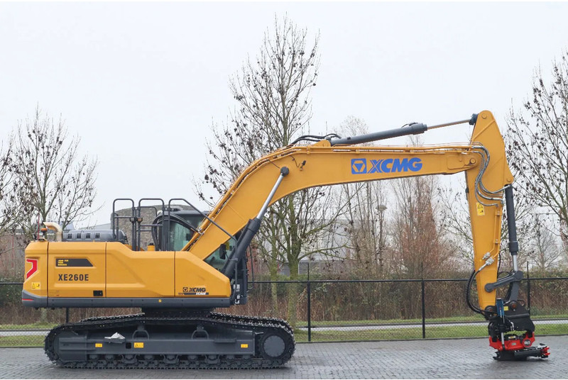 XCMG XE260E | ROTOTILT R8 | CUMMINS STAGE V | EC250 | SY265 | 326 - Верижен багер: снимка 4 XCMG XE260E | ROTOTILT R8 | CUMMINS STAGE V | EC250 | SY265 | 326 - Верижен багер: снимка 4