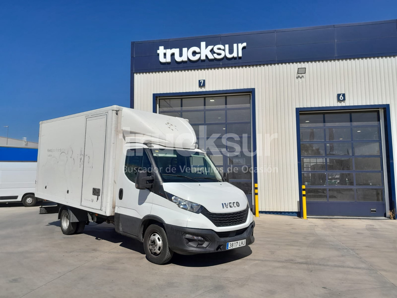 IVECO 35C16 GV - Лекотоварен автомобил фургон: снимка 1 IVECO 35C16 GV - Лекотоварен автомобил фургон: снимка 1