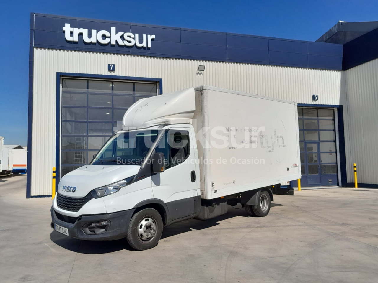 IVECO 35C16 GV - Лекотоварен автомобил фургон: снимка 2 IVECO 35C16 GV - Лекотоварен автомобил фургон: снимка 2