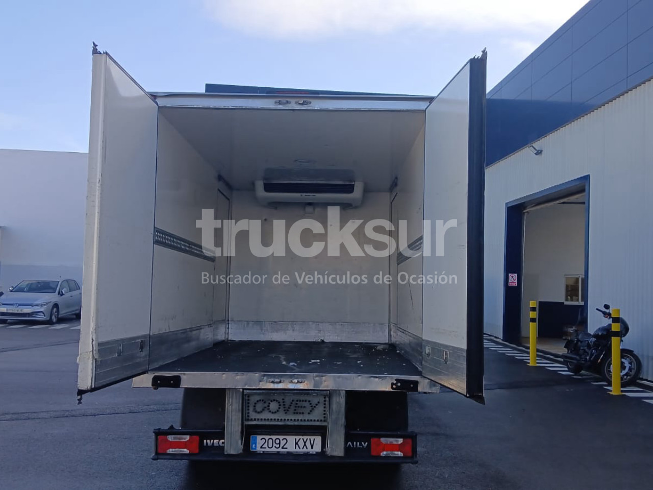 Лекотоварен автомобил фургон IVECO DAILY 35C15 FRC-X: снимка 6