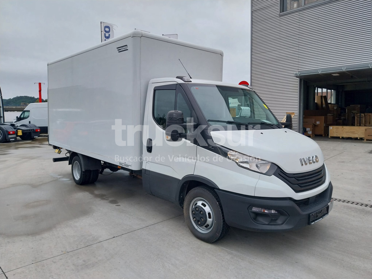 IVECO DAILY 35C16H - Лекотоварен автомобил фургон: снимка 3 IVECO DAILY 35C16H - Лекотоварен автомобил фургон: снимка 3