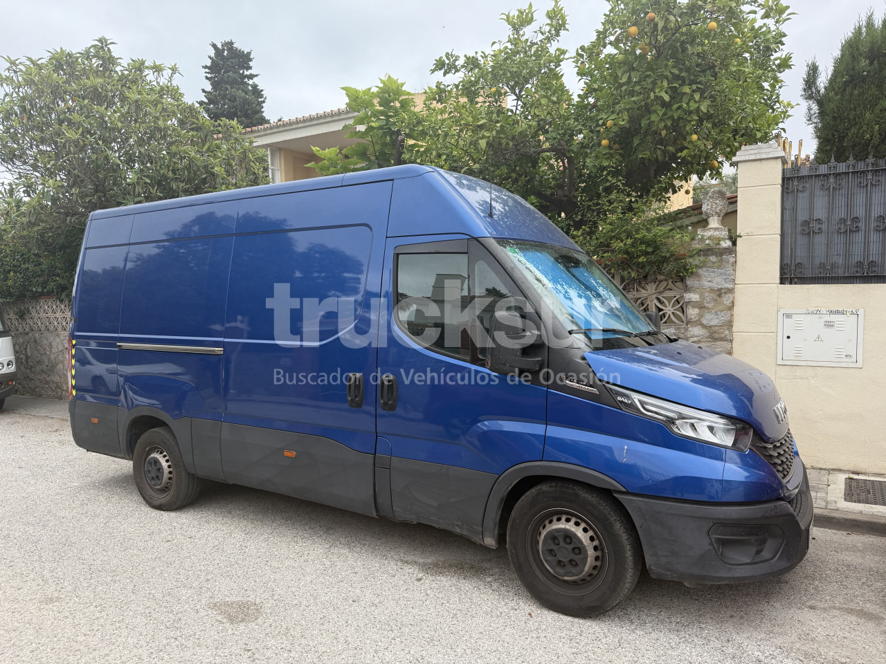IVECO DAILY 35S16 - Лекотоварен автомобил фургон: снимка 1 IVECO DAILY 35S16 - Лекотоварен автомобил фургон: снимка 1