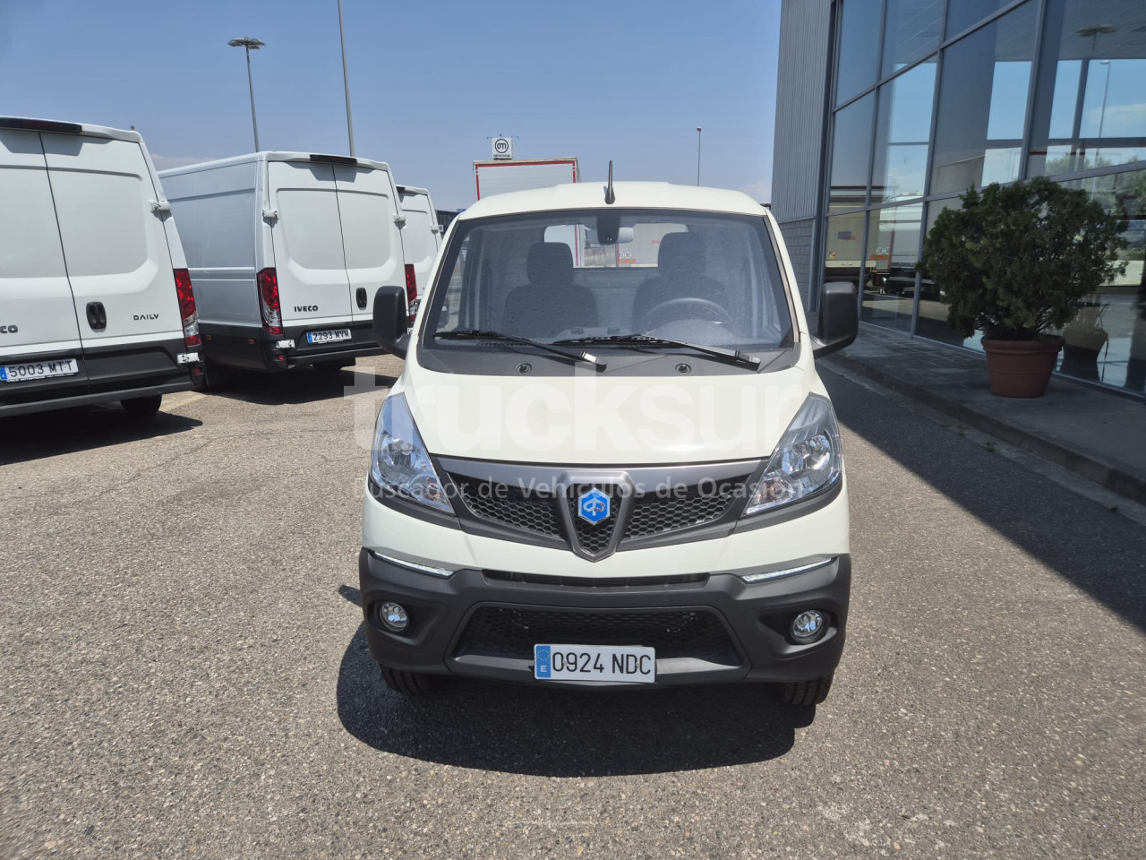 IVECO PIAGGIO PORTER 1.5I LONG RANGE - Бордови бус: снимка 4 IVECO PIAGGIO PORTER 1.5I LONG RANGE - Бордови бус: снимка 4