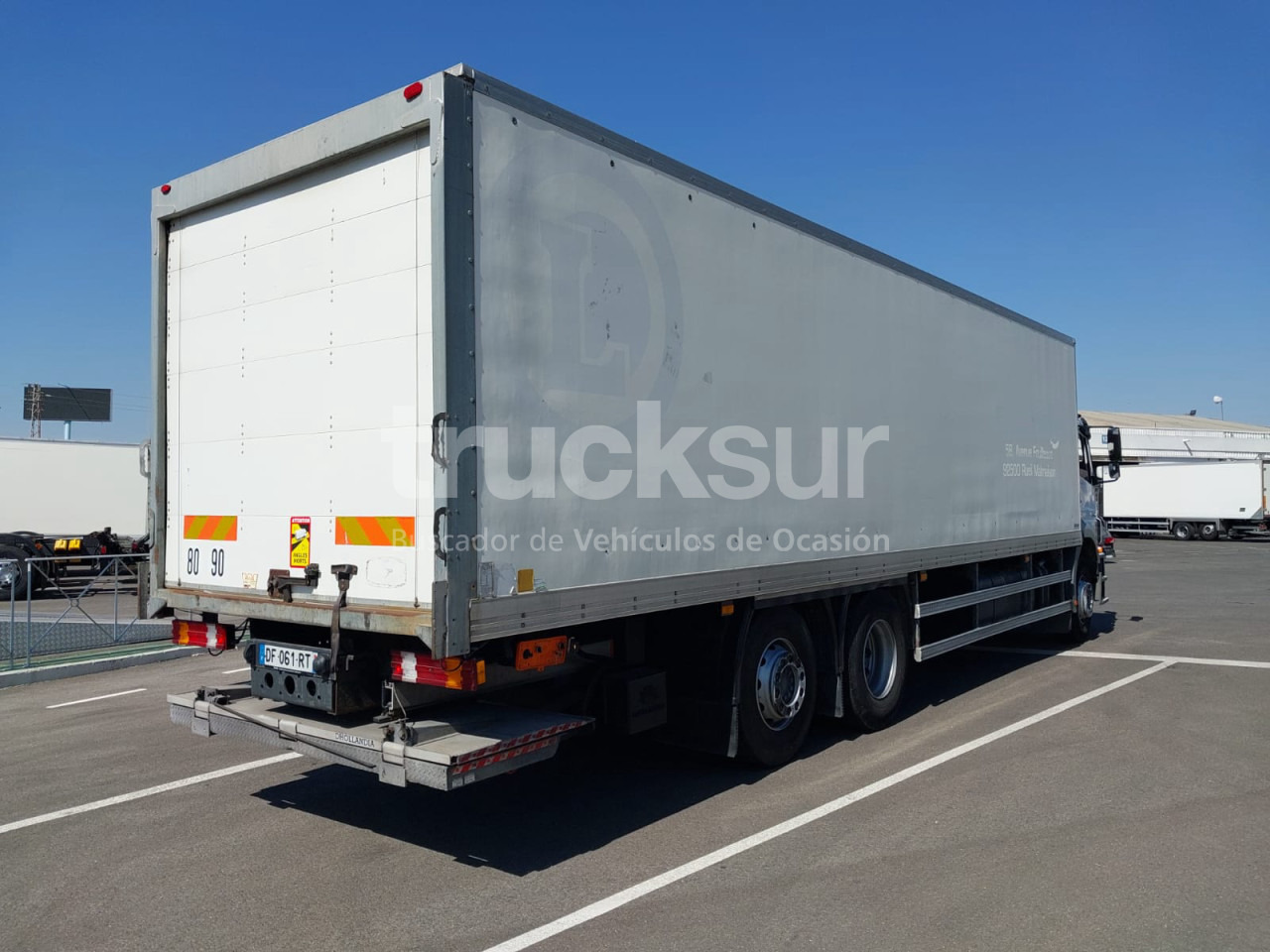 MERCEDES AXOR 2529 ejes 6x2*4 - Камион фургон: снимка 4 MERCEDES AXOR 2529 ejes 6x2*4 - Камион фургон: снимка 4