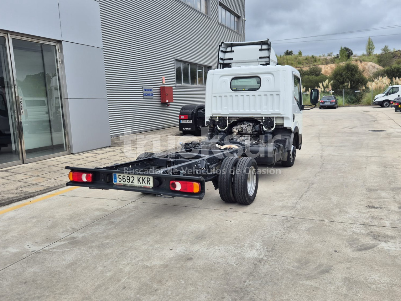 NISSAN NT 400 - Шаси кабина: снимка 4 NISSAN NT 400 - Шаси кабина: снимка 4