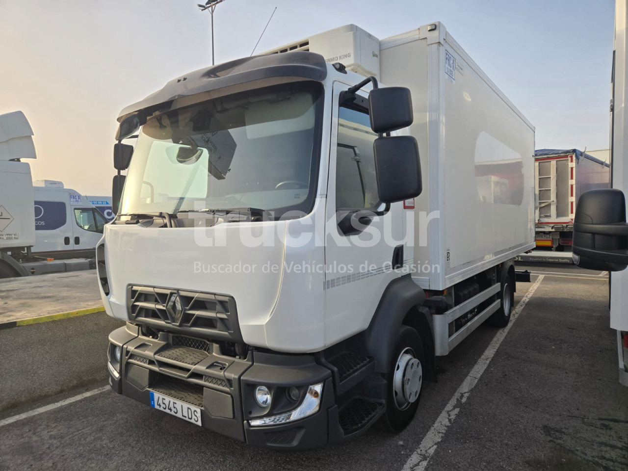 RENAULT D 12.240 FRC-X - Камион фургон: снимка 1 RENAULT D 12.240 FRC-X - Камион фургон: снимка 1