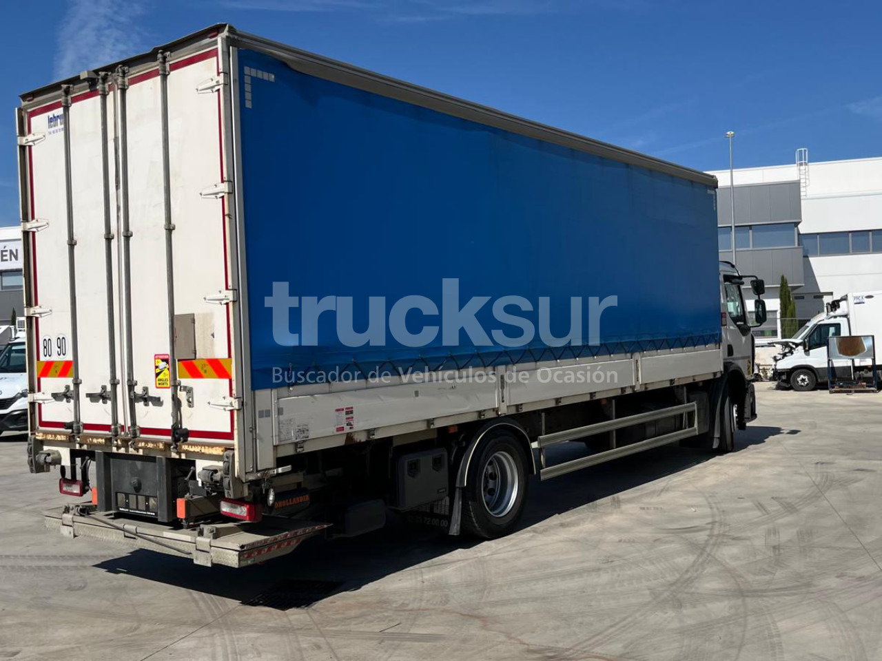 RENAULT D18.320 - Камион с брезент: снимка 4 RENAULT D18.320 - Камион с брезент: снимка 4