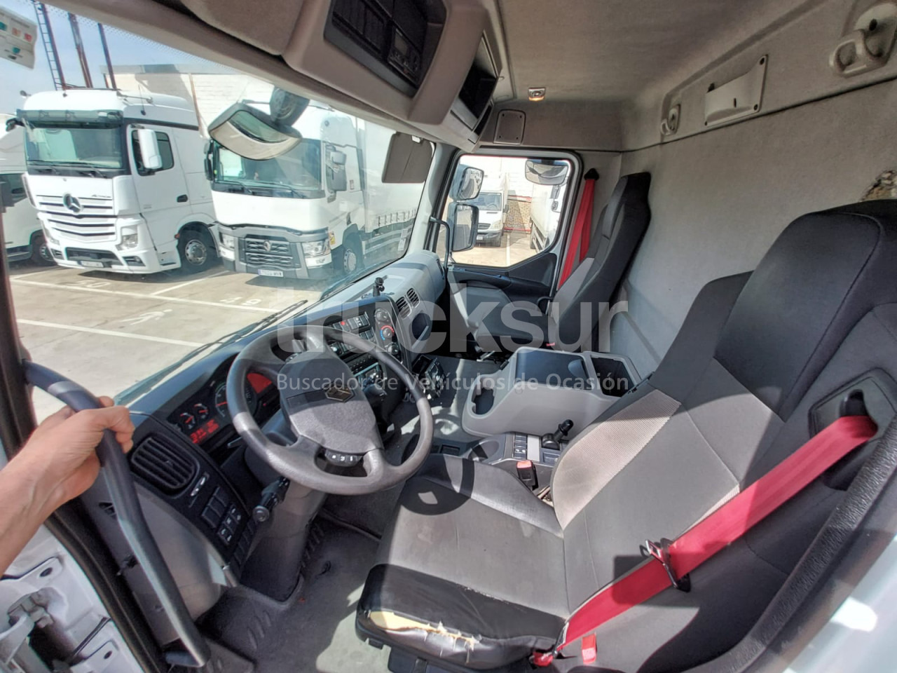 Рефрижератор камион RENAULT D280.18: снимка 11