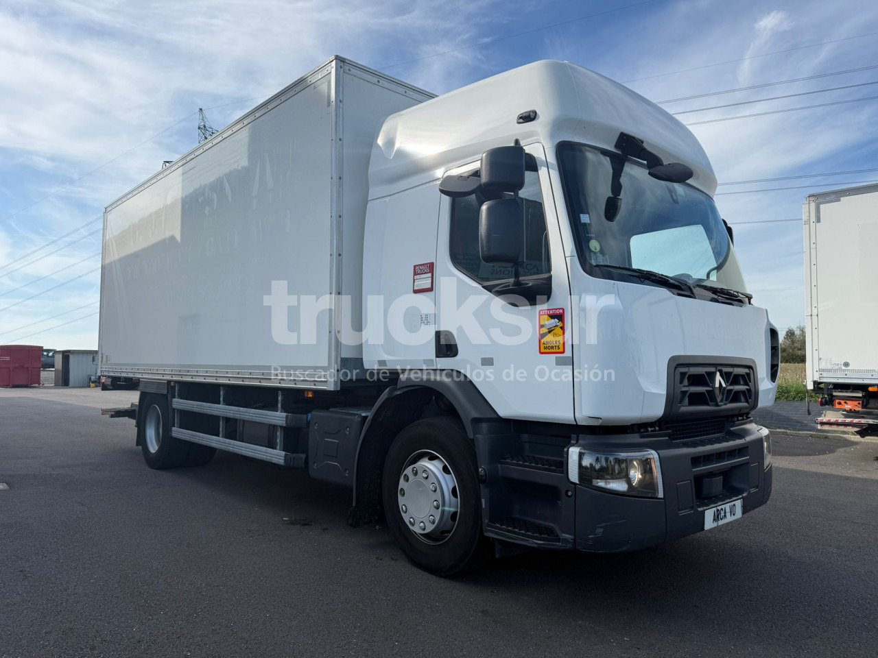 RENAULT D320.18 - Камион фургон: снимка 2 RENAULT D320.18 - Камион фургон: снимка 2
