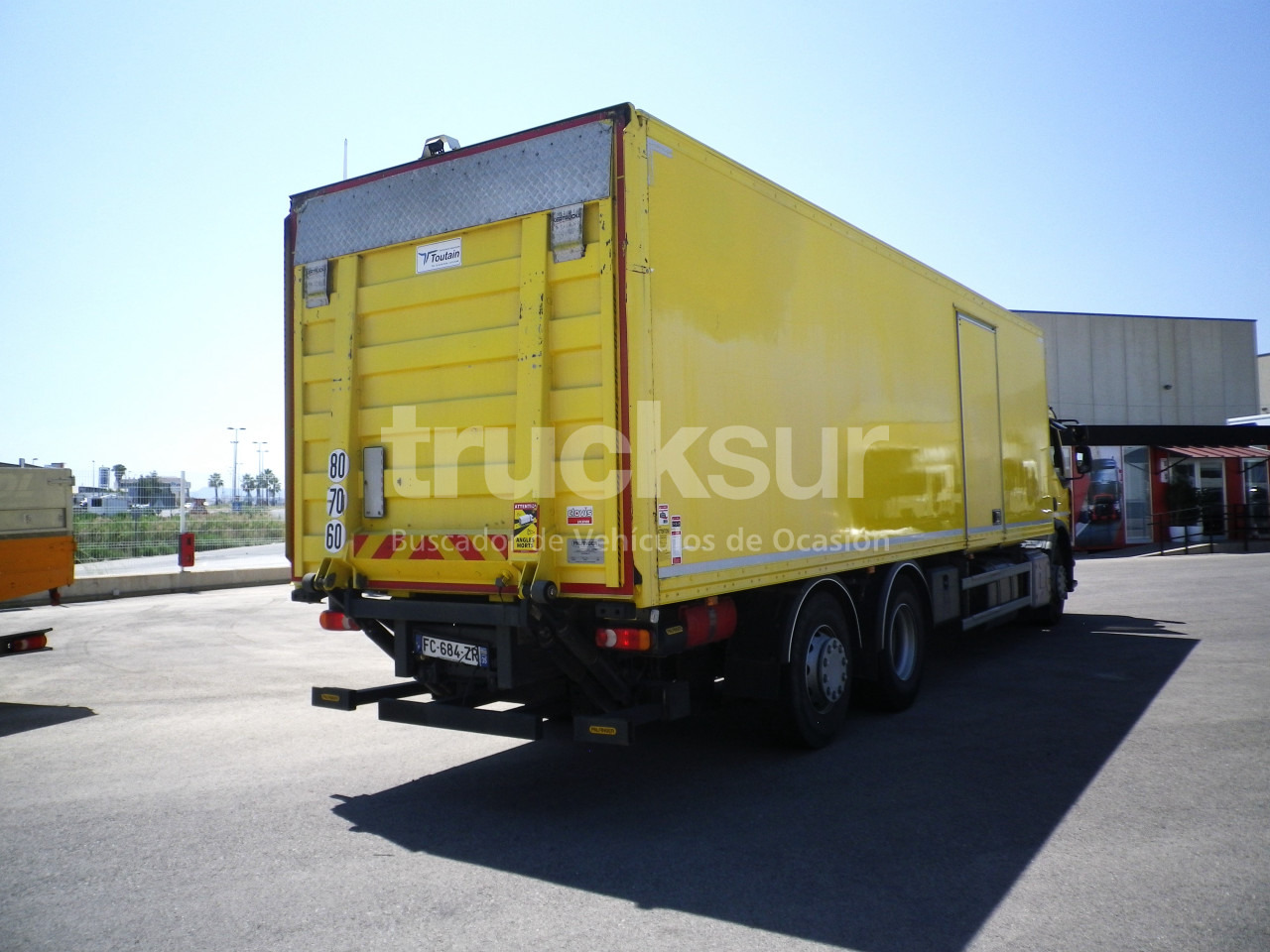 RENAULT D380.26 6X2*4 ejes 6x2*4 - Камион фургон: снимка 4 RENAULT D380.26 6X2*4 ejes 6x2*4 - Камион фургон: снимка 4