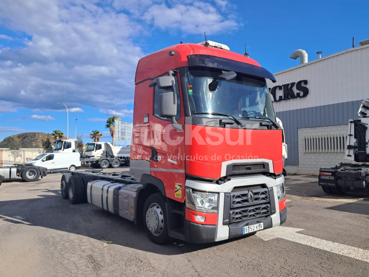 RENAULT T480 HIGH SLEEPER CAB 6X2*4 ejes 6x2*4 - Шаси кабина: снимка 2 RENAULT T480 HIGH SLEEPER CAB 6X2*4 ejes 6x2*4 - Шаси кабина: снимка 2