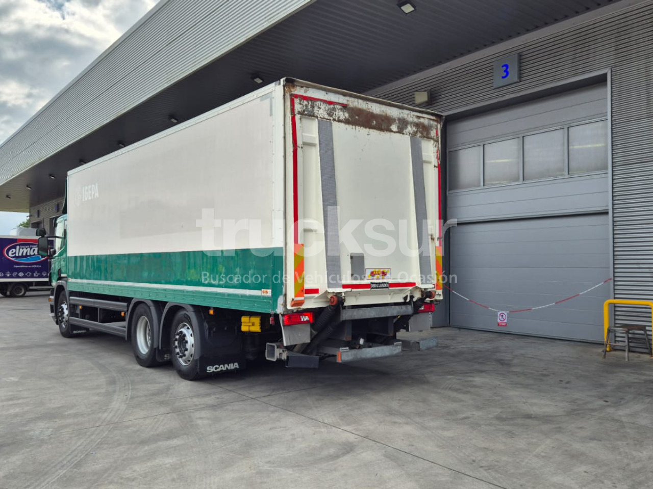 SCANIA P320.26 ejes 6x2*4 - Камион с брезент: снимка 5 SCANIA P320.26 ejes 6x2*4 - Камион с брезент: снимка 5