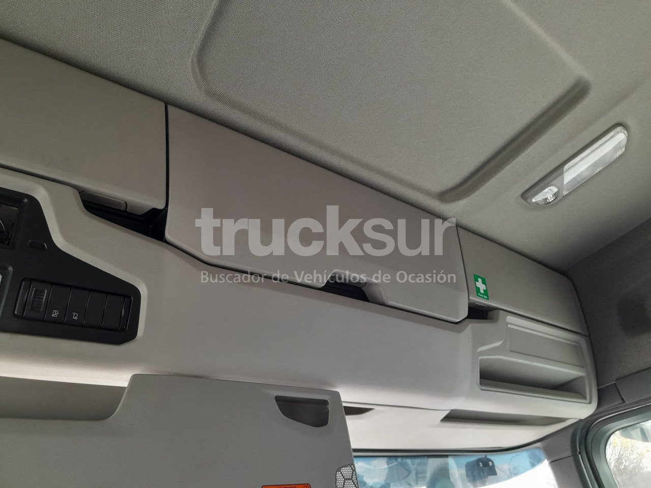 Шаси кабина SCANIA R450.26 ejes 6x2*4: снимка 27