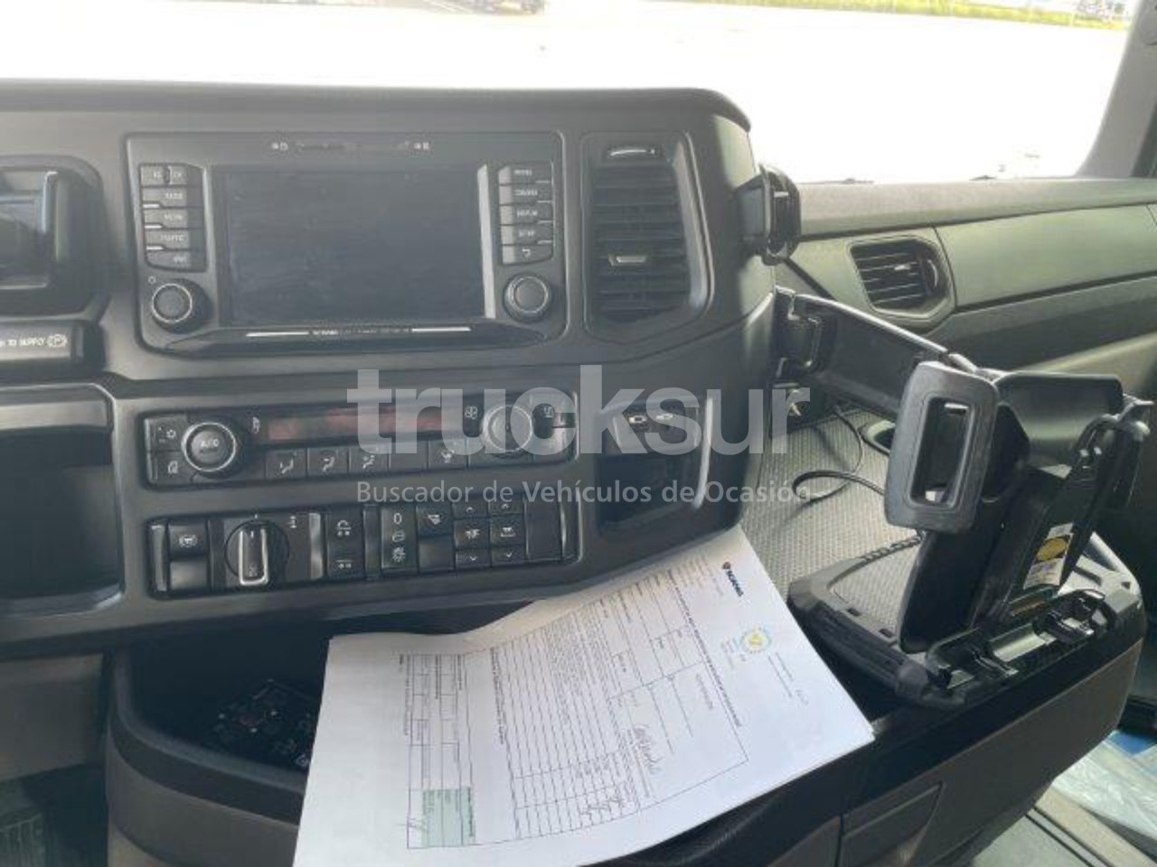 Шаси кабина SCANIA R450.26 ejes 6x2*4: снимка 16