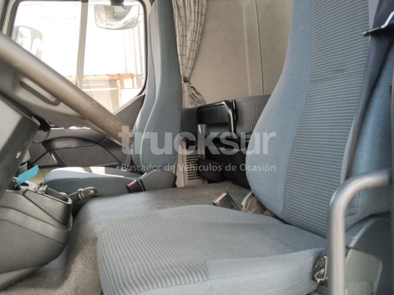 VOLVO FL290 - Рефрижератор камион: снимка 3 VOLVO FL290 - Рефрижератор камион: снимка 3