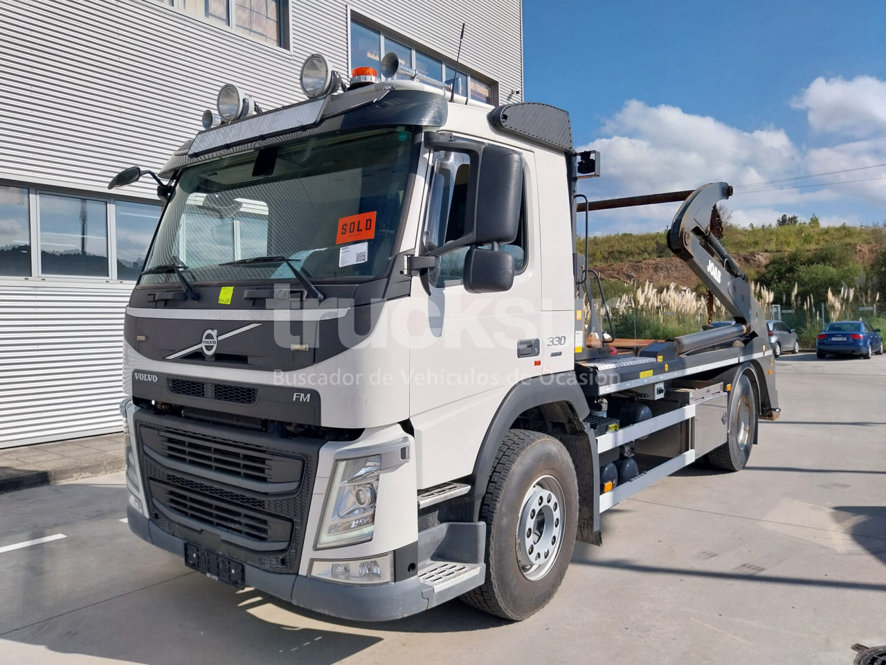 VOLVO FM 330HP - Мултилифт за контейнери камион: снимка 1 VOLVO FM 330HP - Мултилифт за контейнери камион: снимка 1
