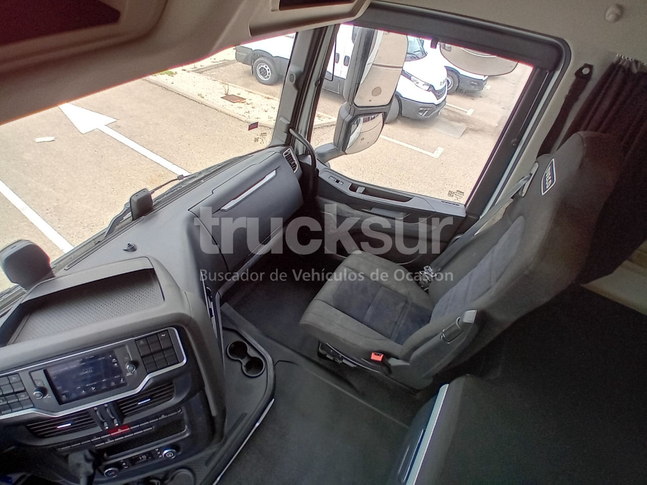 Влекач IVECO S-WAY AS440S51T/P: снимка 18 Влекач IVECO S-WAY AS440S51T/P: снимка 18