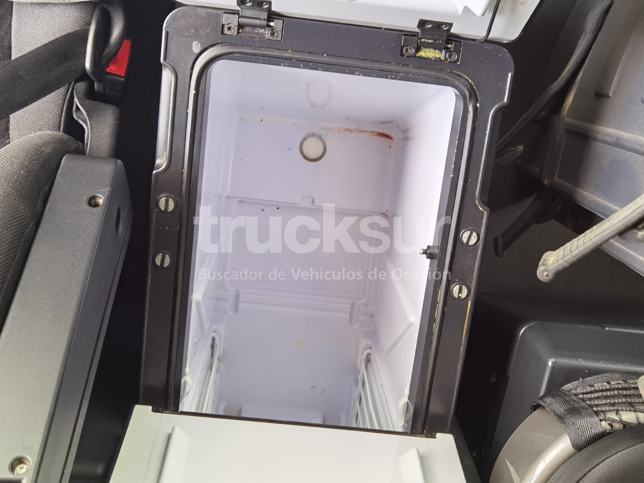 Лизинг на IVECO STRALIS AS440S46T/P HI-WAY IVECO STRALIS AS440S46T/P HI-WAY: снимка 19