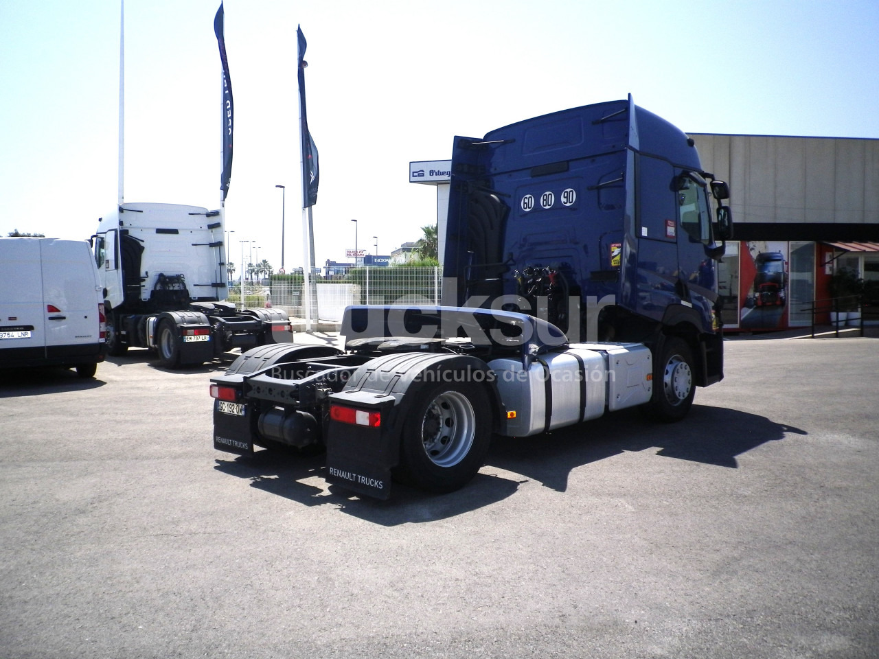 RENAULT T440 SLEEPER CAB - Влекач: снимка 5 RENAULT T440 SLEEPER CAB - Влекач: снимка 5