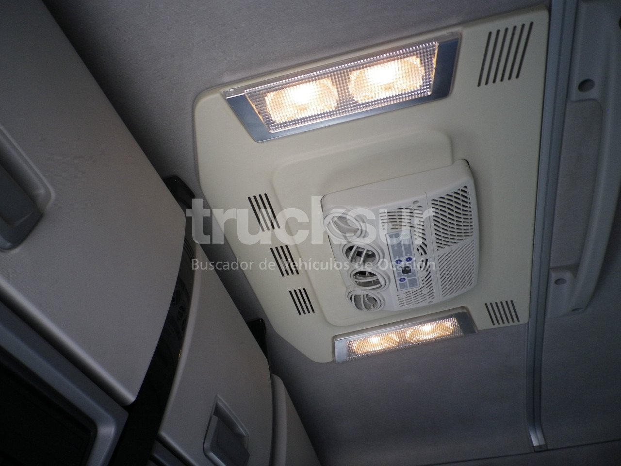 Влекач RENAULT T480 SLEEPER CAB: снимка 11