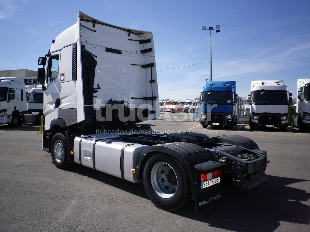 RENAULT T520 HIGH SLEEPER CAB - Влекач: снимка 4 RENAULT T520 HIGH SLEEPER CAB - Влекач: снимка 4