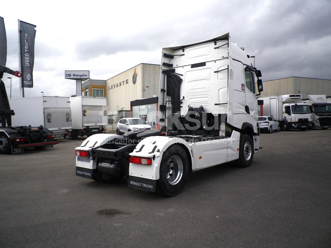 RENAULT T520 HIGH SLEEPER CAB - Влекач: снимка 4 RENAULT T520 HIGH SLEEPER CAB - Влекач: снимка 4