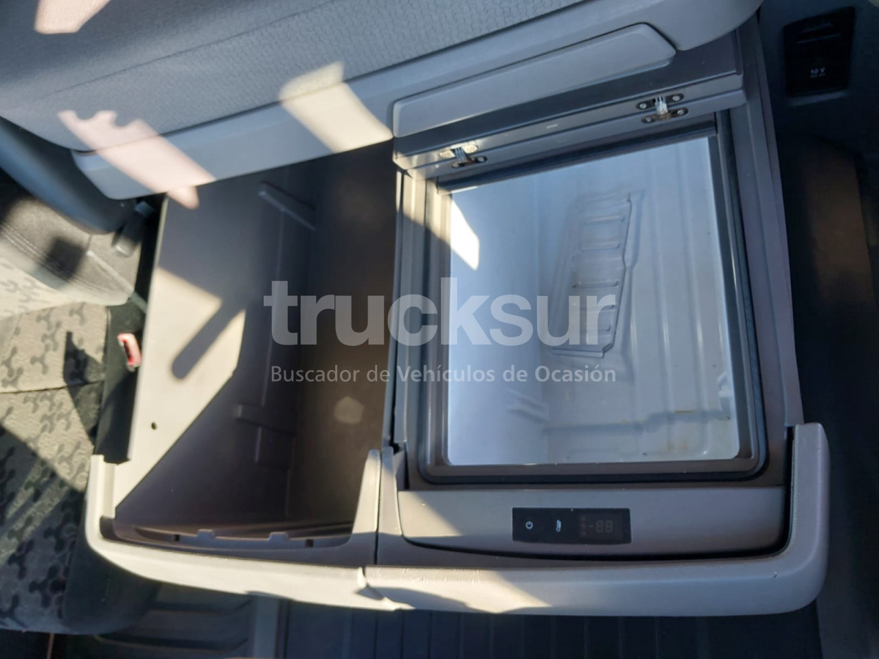 Влекач SCANIA R410 GAS GNL: снимка 12