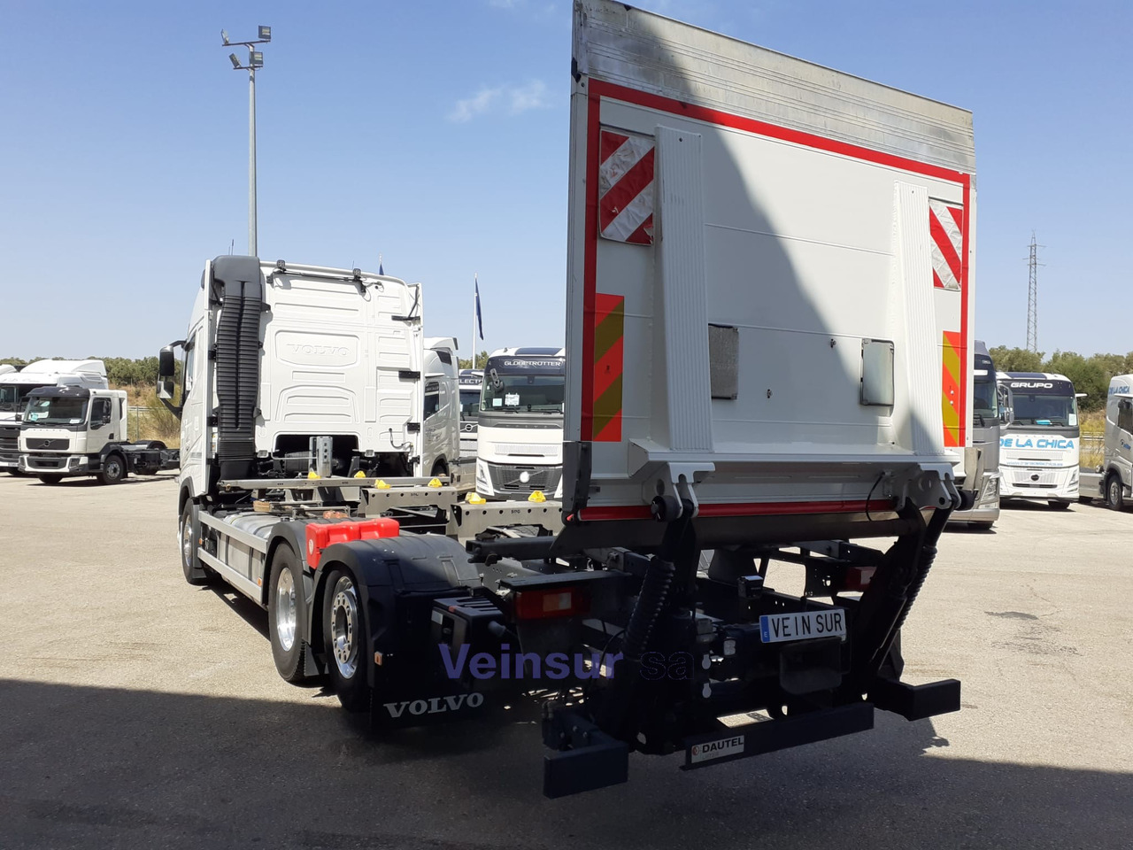 VOLVO FH4 I-SAVE - Камион: снимка 4 VOLVO FH4 I-SAVE - Камион: снимка 4