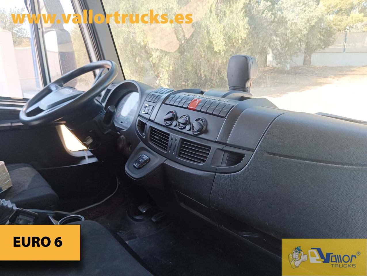 IVECO 100E22 - Камион фургон: снимка 3 IVECO 100E22 - Камион фургон: снимка 3