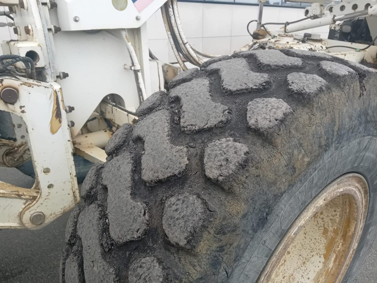Caterpillar 12H - Грейдер: снимка 2 Caterpillar 12H - Грейдер: снимка 2