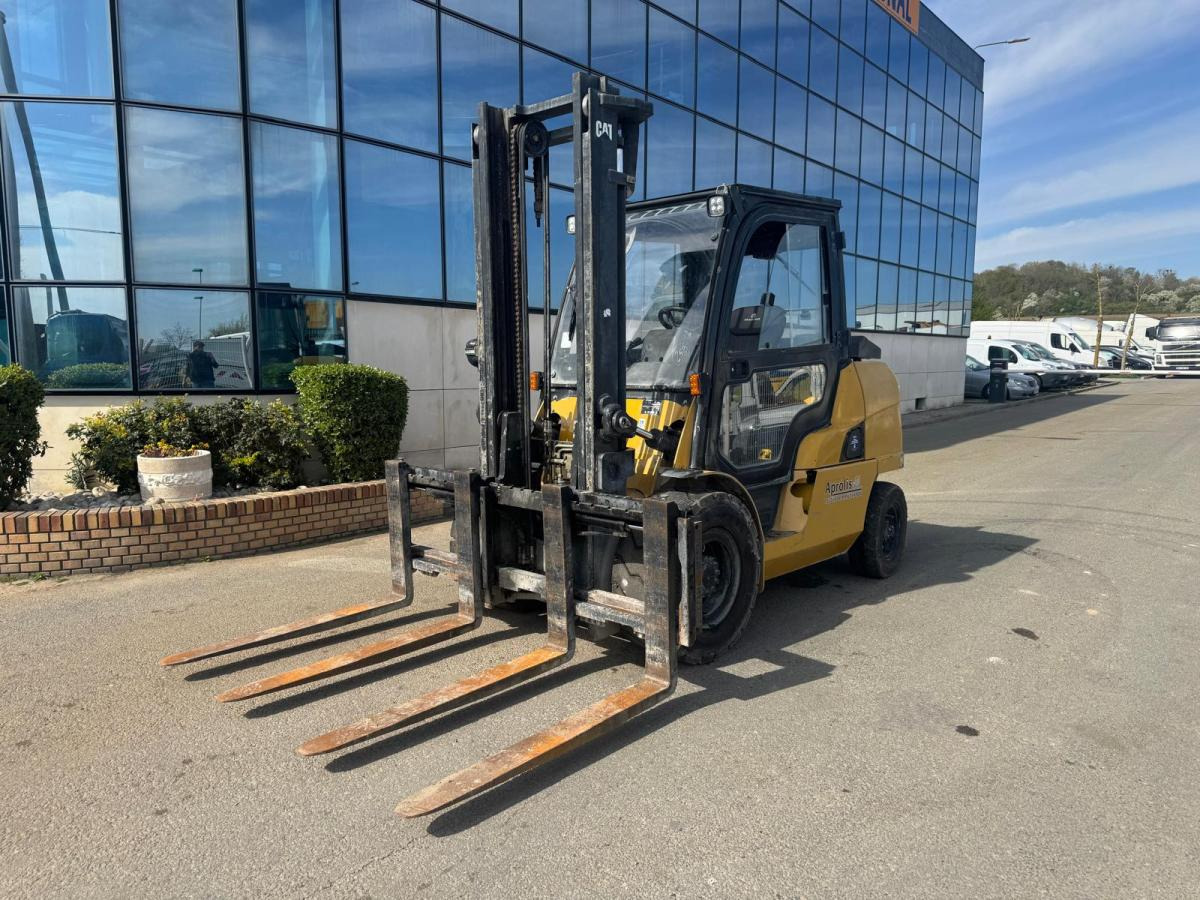 Caterpillar DP45NT - Дизелов мотокар: снимка 2 Caterpillar DP45NT - Дизелов мотокар: снимка 2