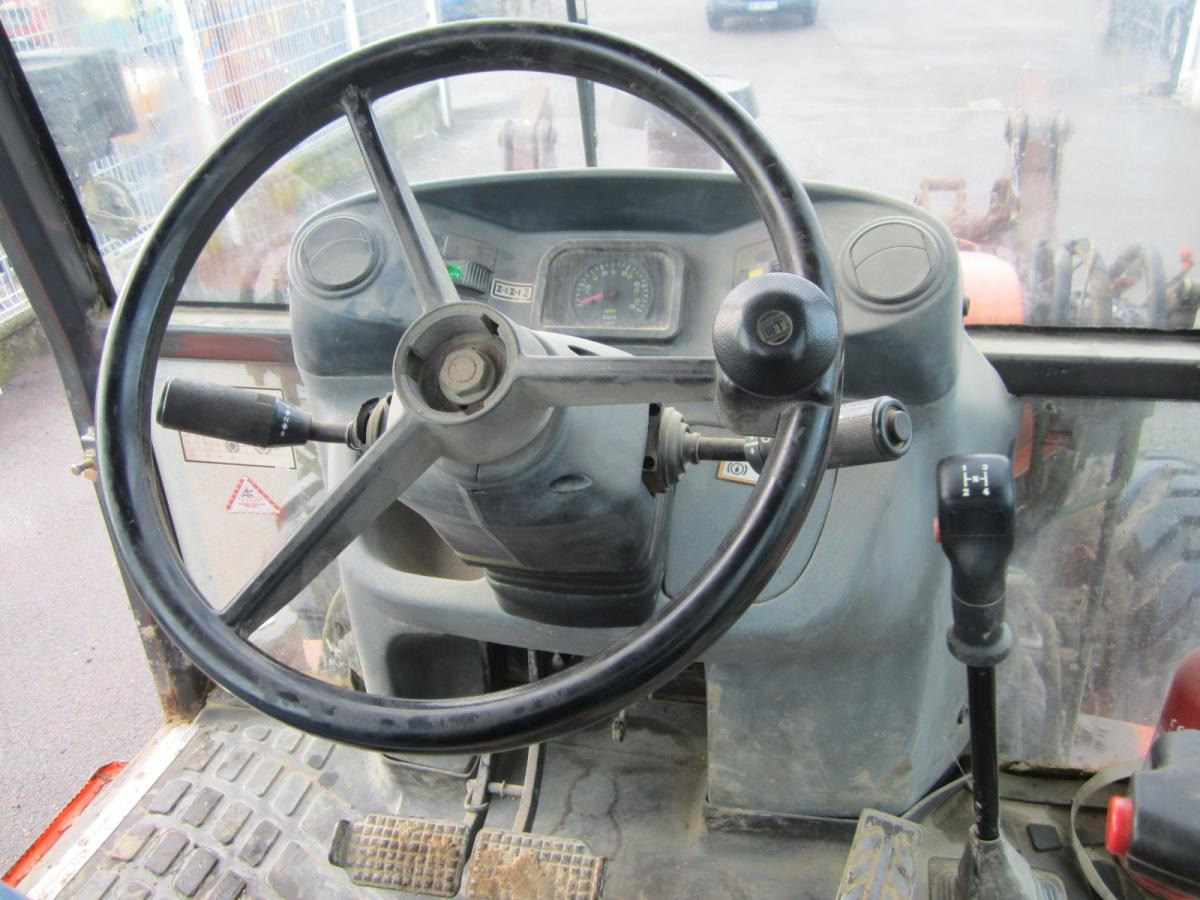 Багер-товарач Fiat Kobelco B95: снимка 10