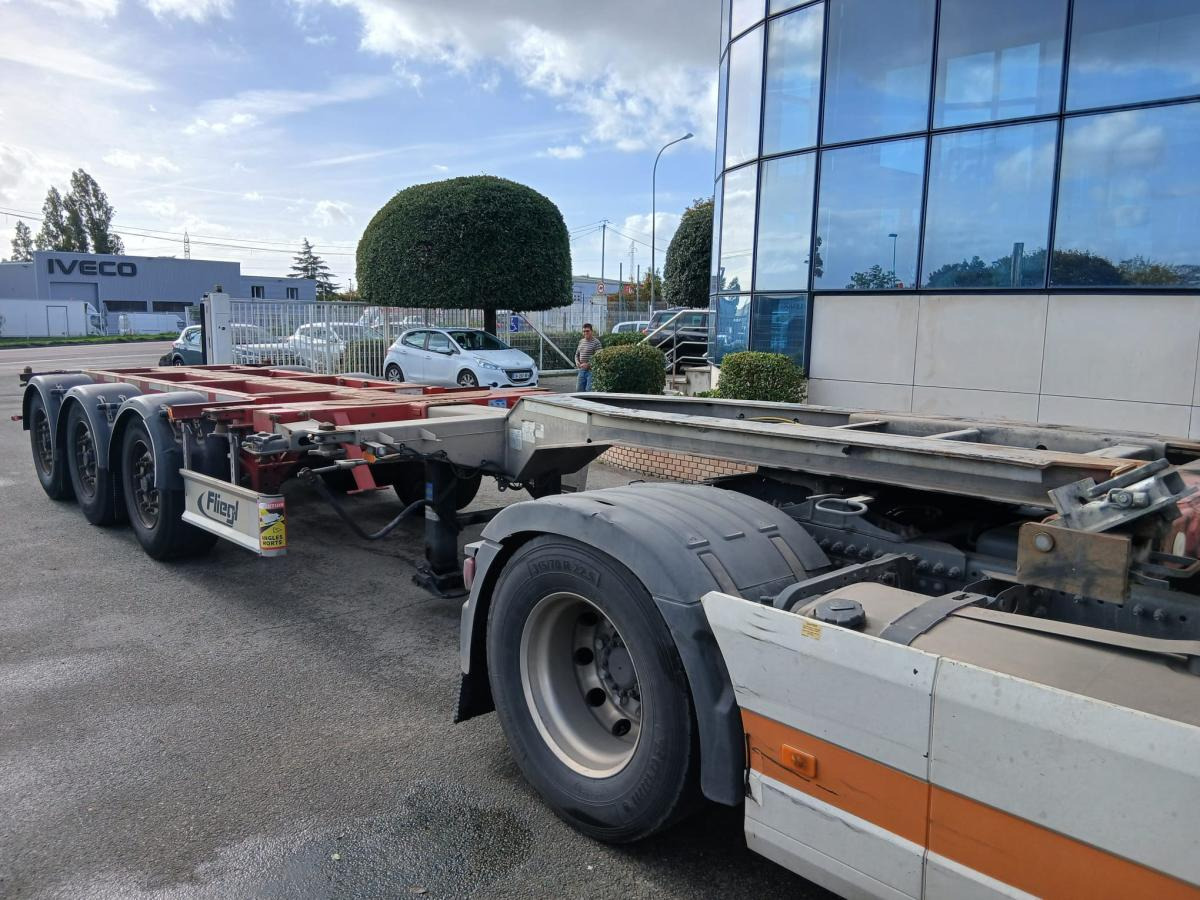 Fliegl - Контейнеровоз/ Сменна каросерия полуремарке: снимка 5 Fliegl - Контейнеровоз/ Сменна каросерия полуремарке: снимка 5