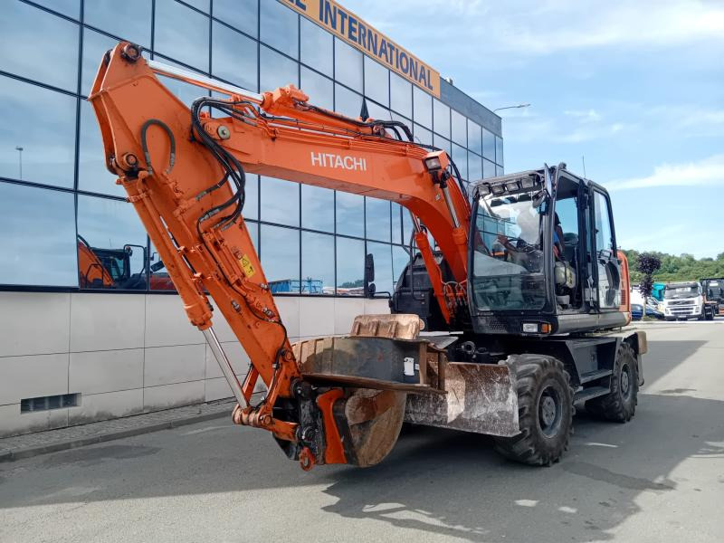 Hitachi ZAXIS 140W - Колесен багер: снимка 1 Hitachi ZAXIS 140W - Колесен багер: снимка 1