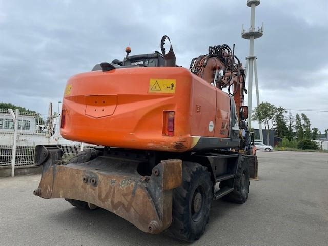 Hitachi ZX140W-5B - Колесен багер: снимка 3 Hitachi ZX140W-5B - Колесен багер: снимка 3