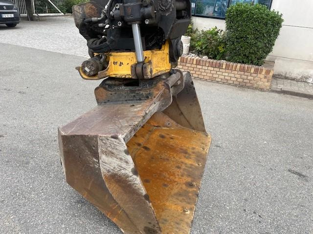 Hitachi ZX140W-5B - Колесен багер: снимка 5 Hitachi ZX140W-5B - Колесен багер: снимка 5