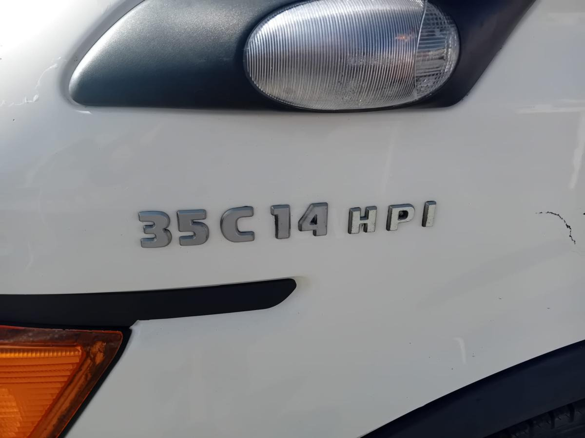 Iveco 35C14HPI - Камион пътна помощ: снимка 3 Iveco 35C14HPI - Камион пътна помощ: снимка 3