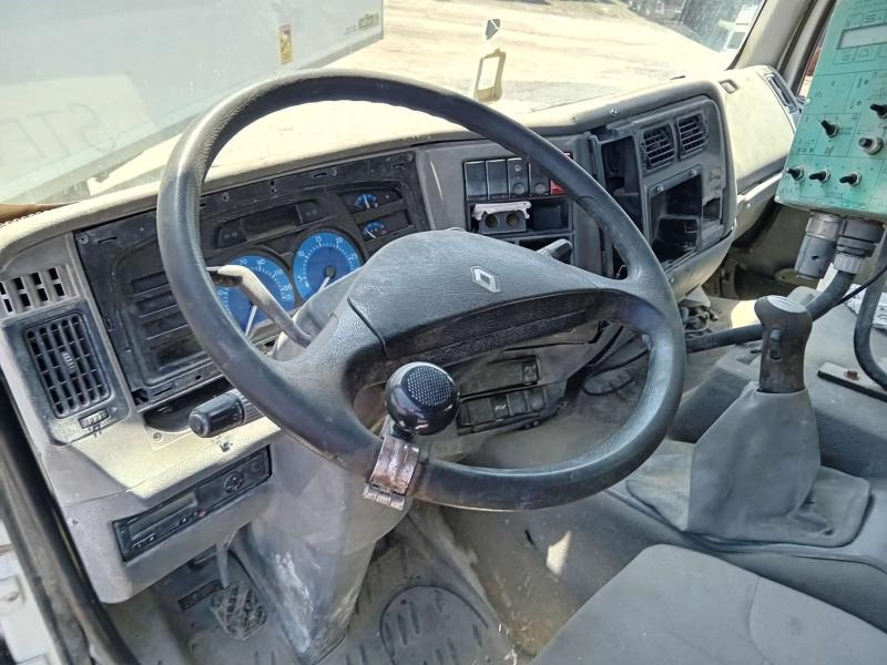 Renault Kerax - Камион: снимка 3 Renault Kerax - Камион: снимка 3