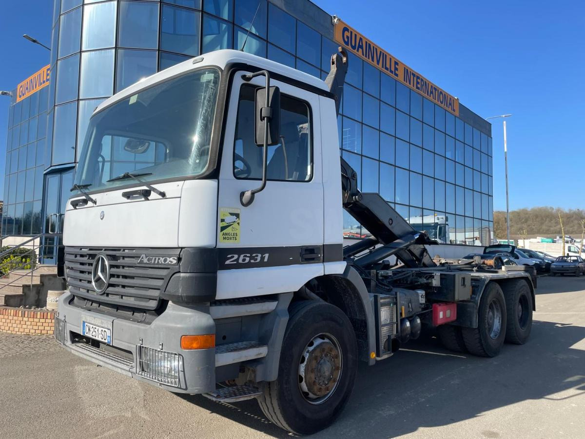 Mercedes Actros 2631 - Мултилифт с кука камион: снимка 1 Mercedes Actros 2631 - Мултилифт с кука камион: снимка 1