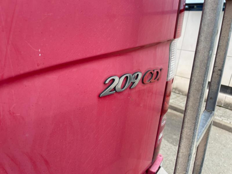 Mercedes Sprinter 209 CDI - Товарен бус: снимка 4 Mercedes Sprinter 209 CDI - Товарен бус: снимка 4